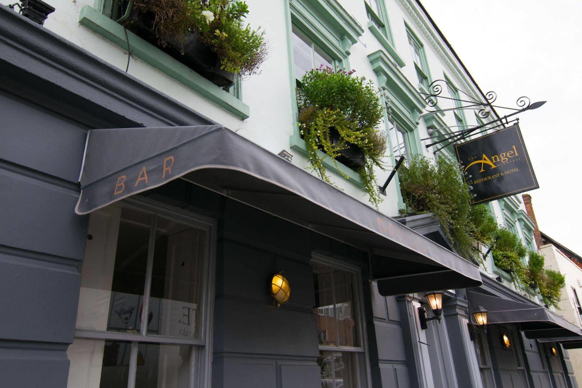 The Angel B&B ชิชิสเตอร์ ภายนอก รูปภาพ